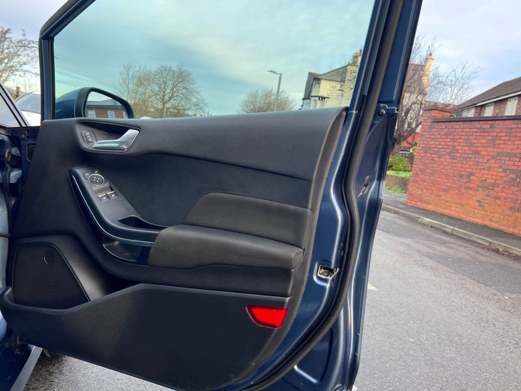 Used Ford Fiesta 2019 for sale - 76962382: Photo 20