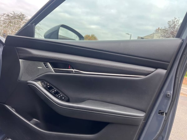 Used Mazda Mazda3 2020 for sale - 76309396: Photo 24