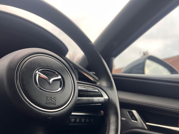 Used Mazda Mazda3 2020 for sale - 76309396: Photo 29