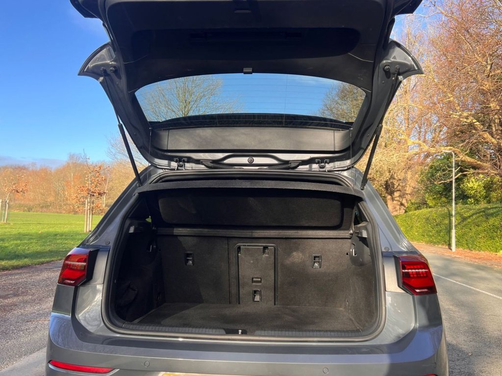 Used Volkswagen Golf 2020 for sale - 76901074: Photo 16