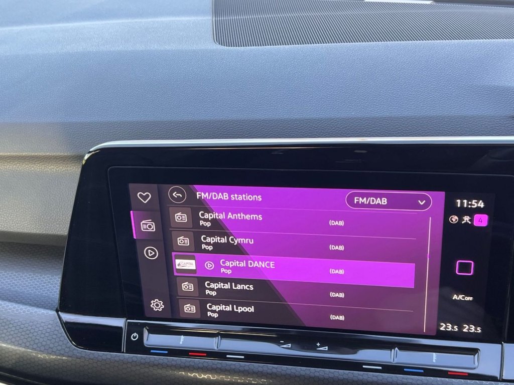 Used Volkswagen Golf 2020 for sale - 76901074: Photo 20