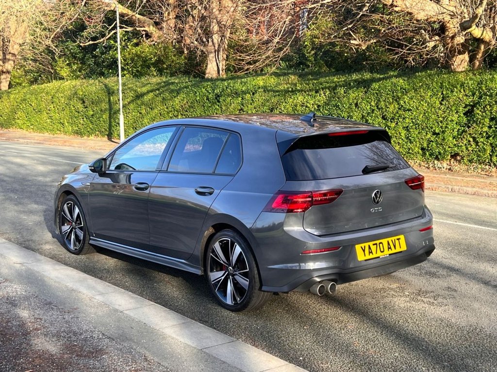 Used Volkswagen Golf 2020 for sale - 76901074: Photo 9