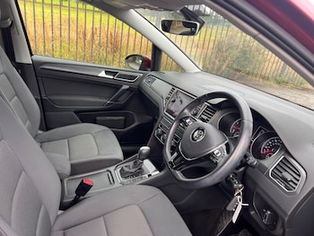 Used Volkswagen Golf SV 2019 for sale - 75488107: Photo