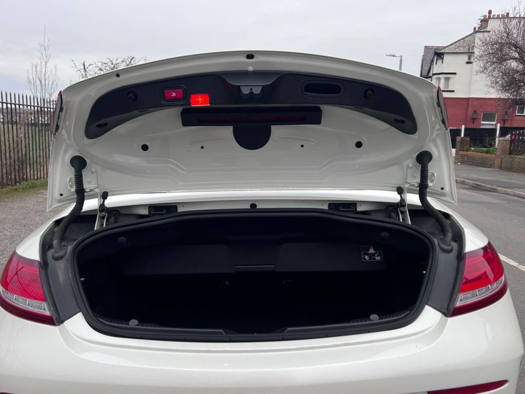 Used Mercedes-Benz C Class 2018 for sale - 77593958: Photo 15