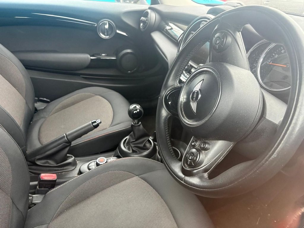 Used MINI Hatch 2015 for sale - 77805950: Photo 2