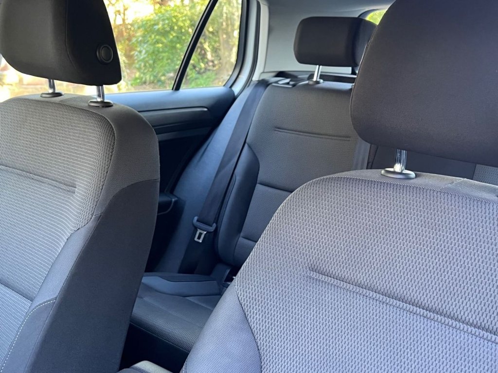 Used Volkswagen Golf 2017 for sale - 78002552: Photo 11