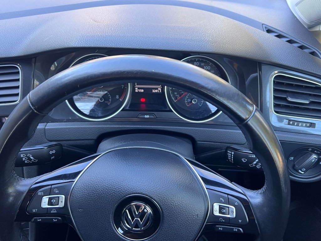 Used Volkswagen Golf 2017 for sale - 78002552: Photo 21