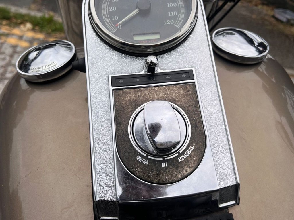Used Harley-Davidson FLST 2004 for sale - 78702443: Photo 26