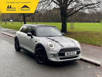 Used MINI Hatch 2019 for sale - 76546714: Photo