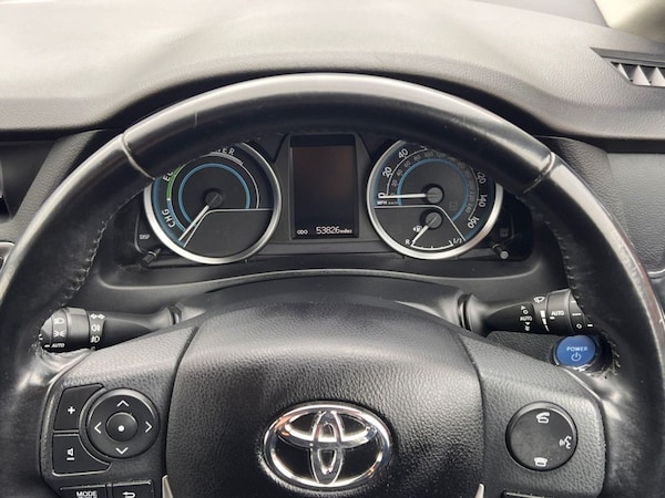 Used Toyota Auris 2014 for sale - 76256689: Photo 25