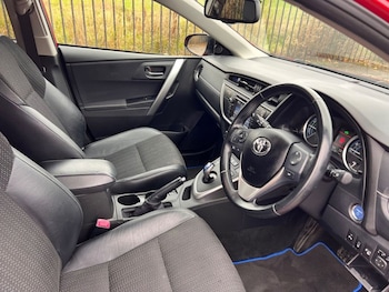 Used Toyota Auris 2014 for sale - 76256689: Photo