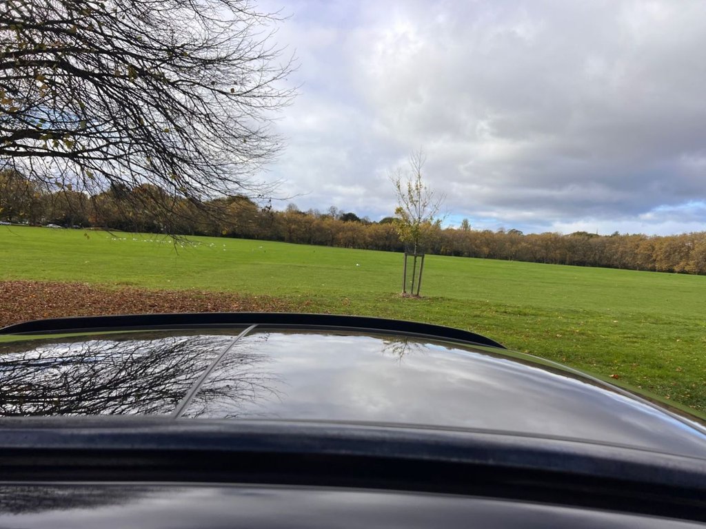 Used Porsche Macan 2021 for sale - 76367799: Photo 10