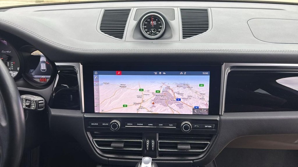 Used Porsche Macan 2021 for sale - 76367799: Photo 21