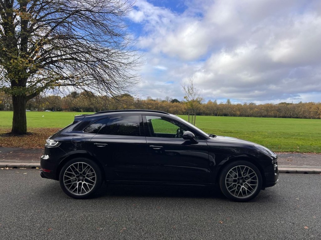 Used Porsche Macan 2021 for sale - 76367799: Photo 5