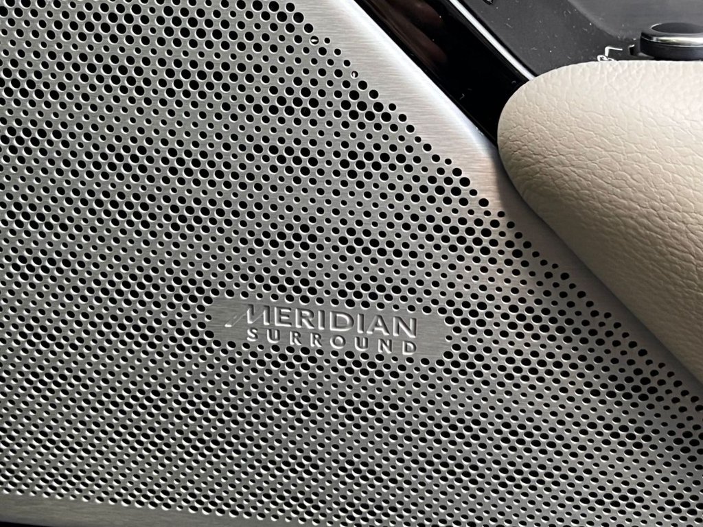 Used Land Rover Range Rover Velar 2021 for sale - 76686463: Photo 26