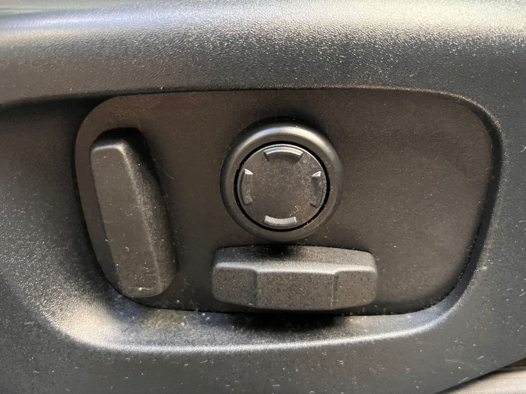 Used Land Rover Range Rover Velar 2021 for sale - 76686463: Photo 27