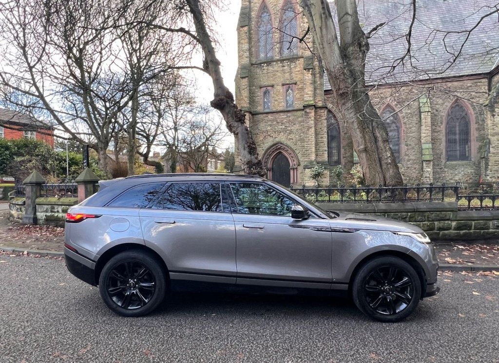 Used Land Rover Range Rover Velar 2021 for sale - 76686463: Photo 4