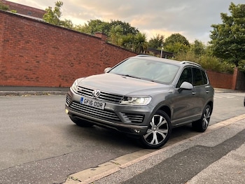 Used Volkswagen Touareg 2016 for sale - 75585730: Photo