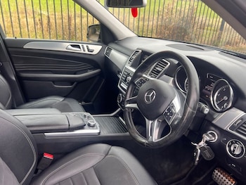 Used Mercedes-Benz M-Class 2015 for sale - 76105464: Photo