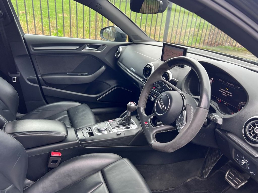 Used Audi RS3 2018 for sale - 77720438: Photo 2