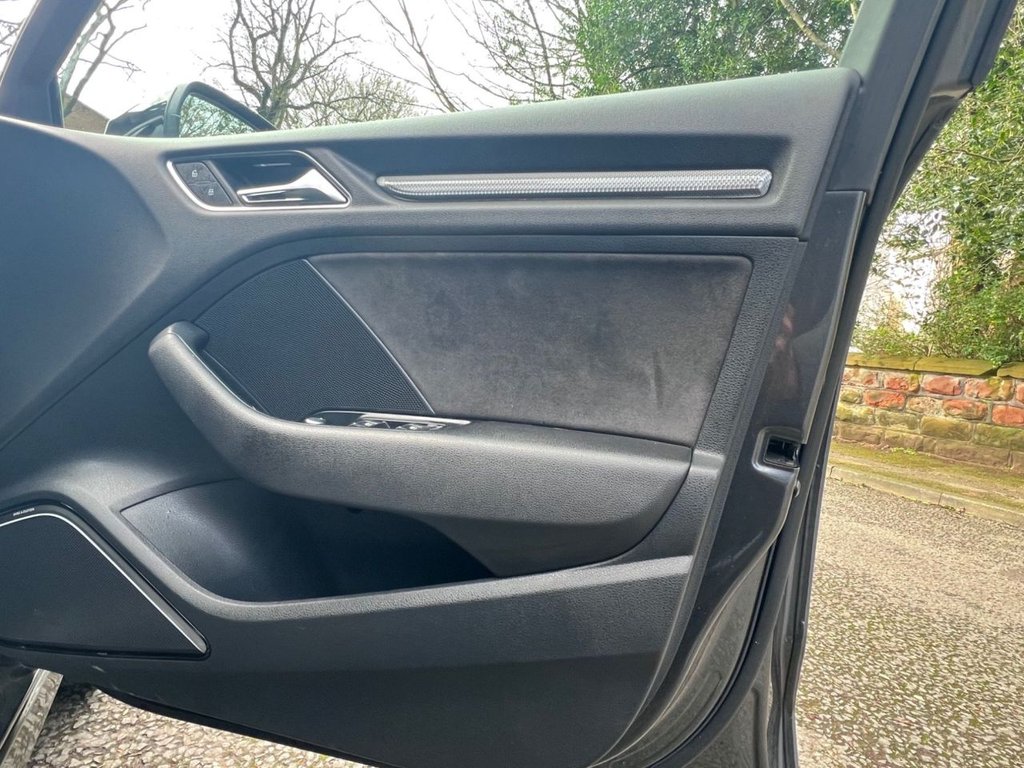 Used Audi RS3 2018 for sale - 77720438: Photo 24