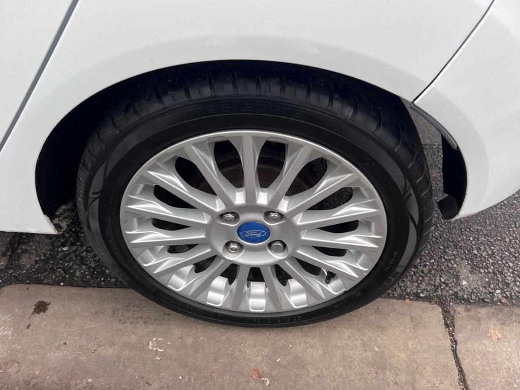 Used Ford Fiesta 2014 for sale - 77037698: Photo 15