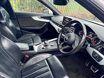 Used Audi A4 2017 for sale - 77654561: Photo