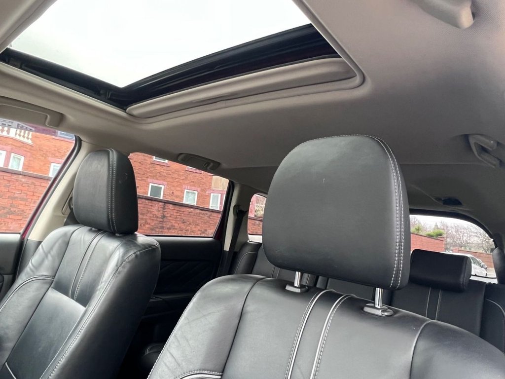 Used Mitsubishi Outlander 2015 for sale - 77369001: Photo 14