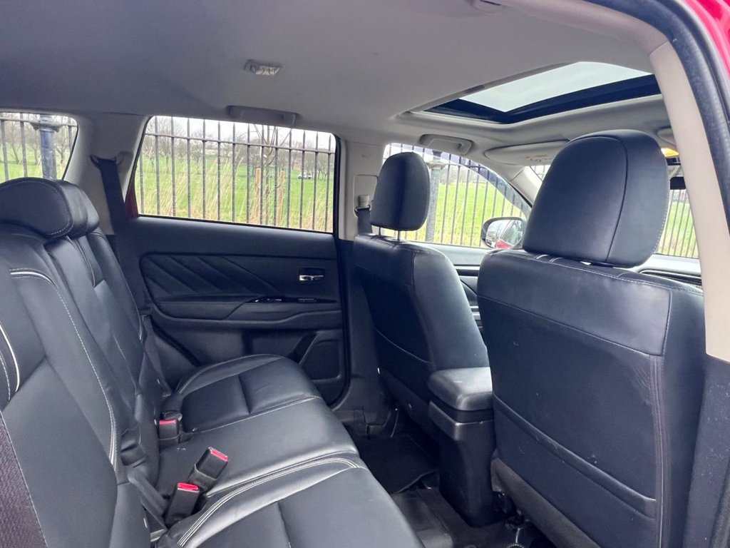 Used Mitsubishi Outlander 2015 for sale - 77369001: Photo 15