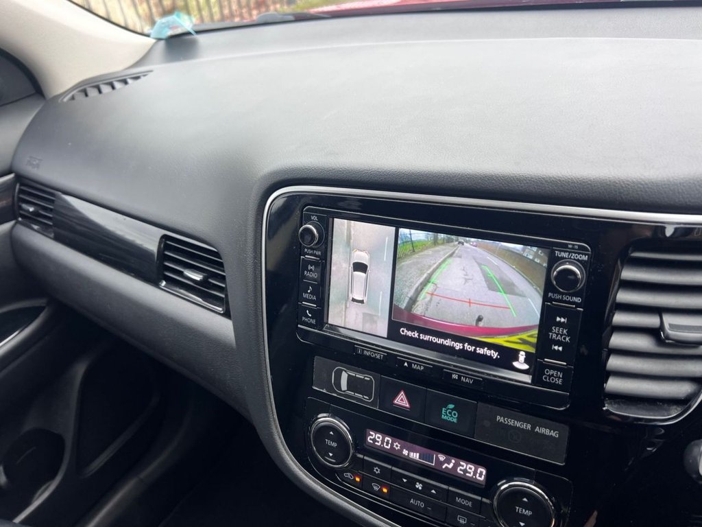 Used Mitsubishi Outlander 2015 for sale - 77369001: Photo 22