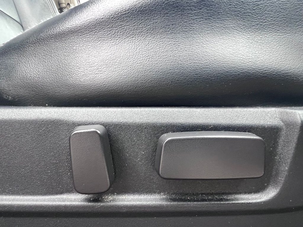 Used Mitsubishi Outlander 2015 for sale - 77369001: Photo 24