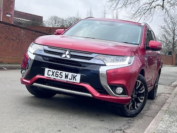 Used Mitsubishi Outlander 2015 for sale - 77369001: Photo