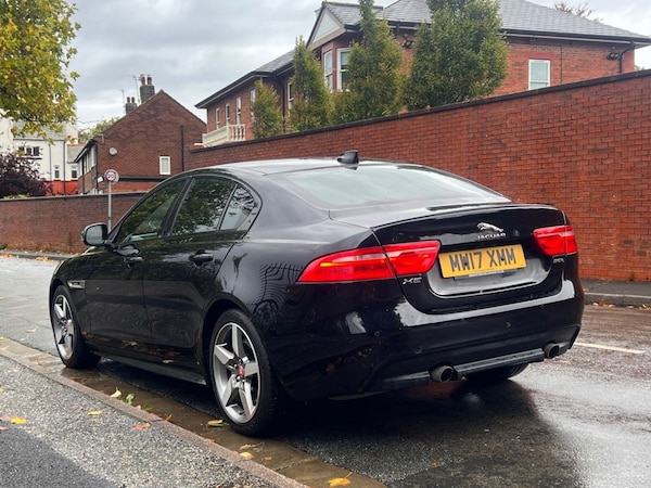 Used Jaguar XE 2017 for sale - 76162664: Photo 9