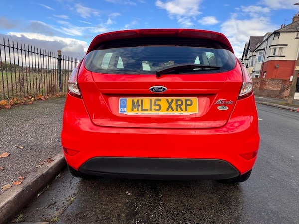 Used Ford Fiesta 2015 for sale - 76333296: Photo 10
