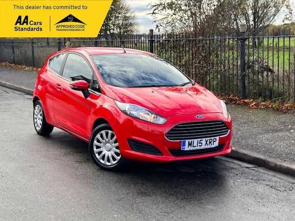 Used Ford Fiesta 2015 for sale - 76333296: Photo 1
