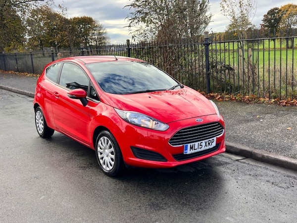Used Ford Fiesta 2015 for sale - 76333296: Photo 7