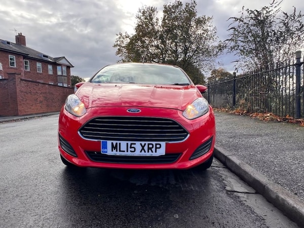 Used Ford Fiesta 2015 for sale - 76333296: Photo 9