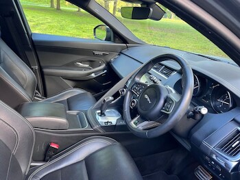 Used Jaguar E-Pace 2019 for sale - 78371913: Photo