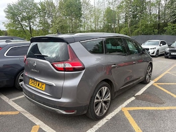 Used Renault Grand Scenic 2019 for sale - 78538440: Photo