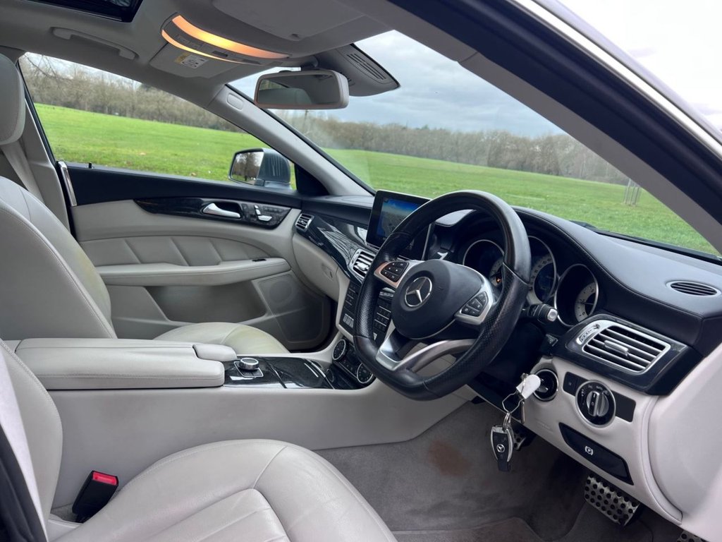 Used Mercedes-Benz CLS 2016 for sale - 77263039: Photo 2