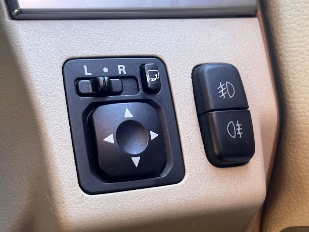 Used Mitsubishi Shogun 2016 for sale - 76797634: Photo 28