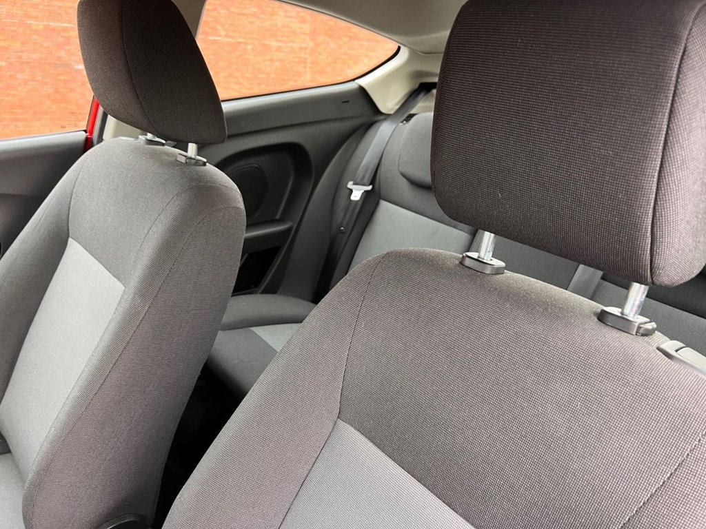 Used Ford Fiesta 2014 for sale - 76386205: Photo 12