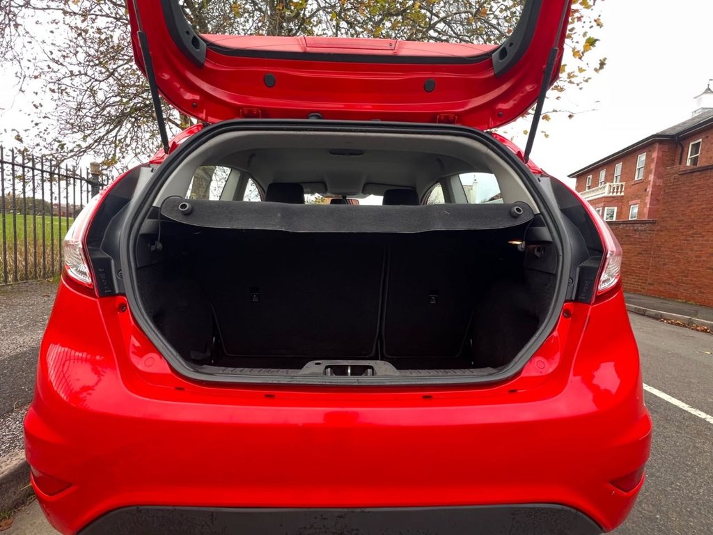 Used Ford Fiesta 2014 for sale - 76386205: Photo 14