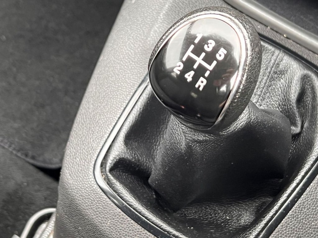 Used Ford Fiesta 2014 for sale - 76386205: Photo 16