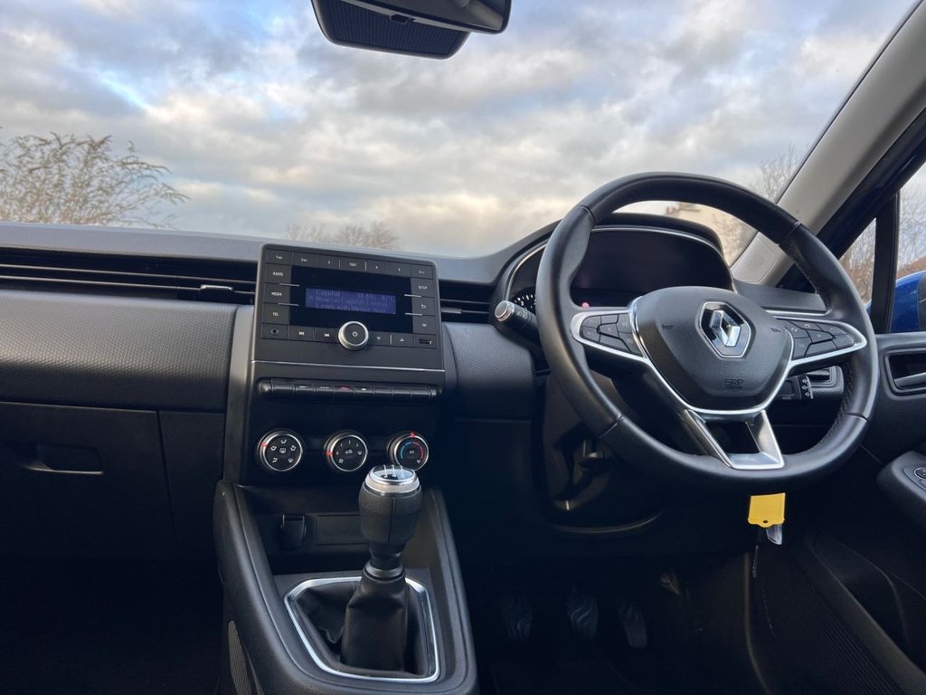 Used Renault Clio 2020 for sale - 76867334: Photo 18