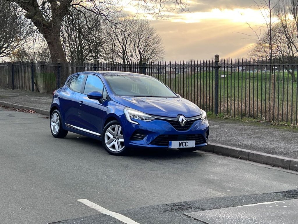 Used Renault Clio 2020 for sale - 76867334: Photo 4