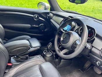 Used MINI Hatch 2023 for sale - 79628851: Photo