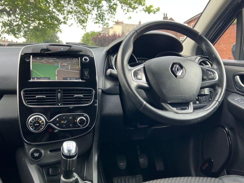 Used Renault Clio 2017 for sale - 77436667: Photo 25