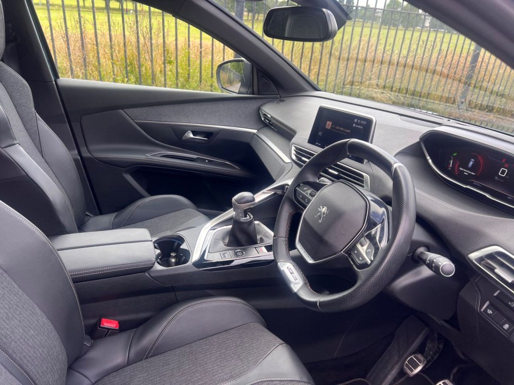 Used Peugeot 5008 2019 for sale - 76470552: Photo 2