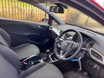 Used Vauxhall Corsa 2017 for sale - 75986684: Photo 2
